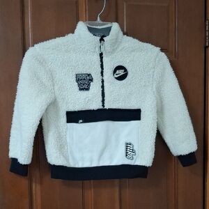 Nike Kids Sherpa Fleece 1/2 Zip Pullover - Cream and Black Size Large 6-7
